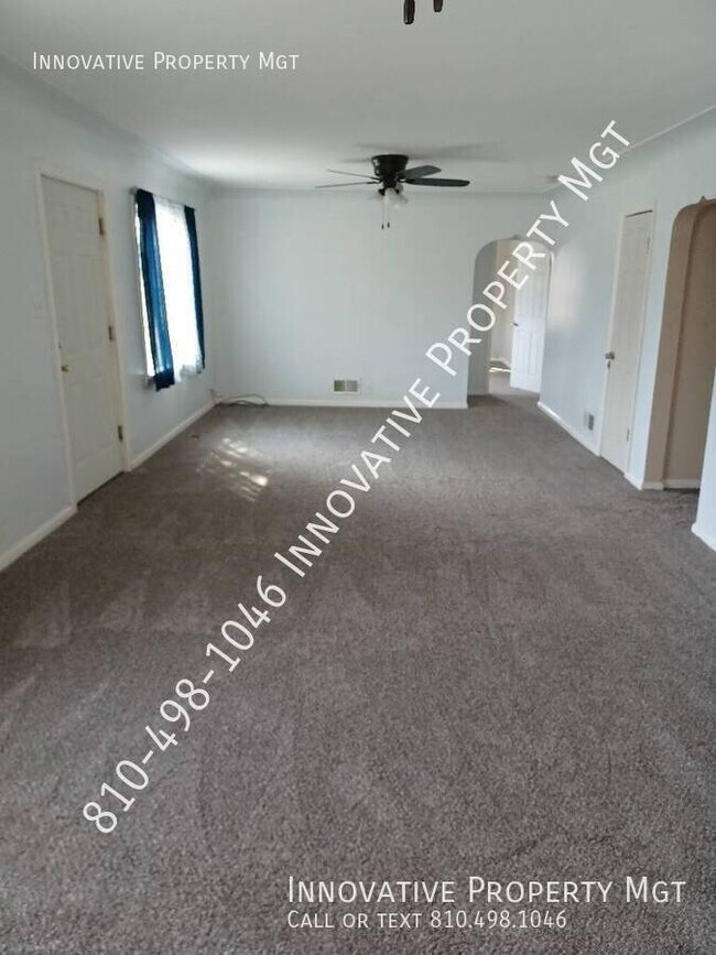 Building Photo - 4354 Elms Rd