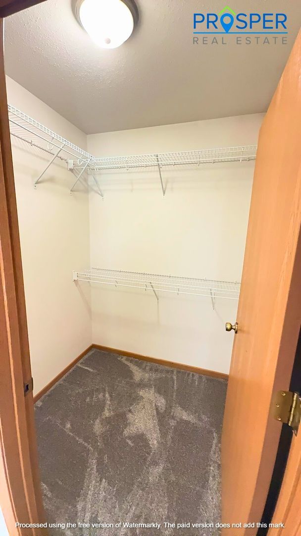 Building Photo - FO13511