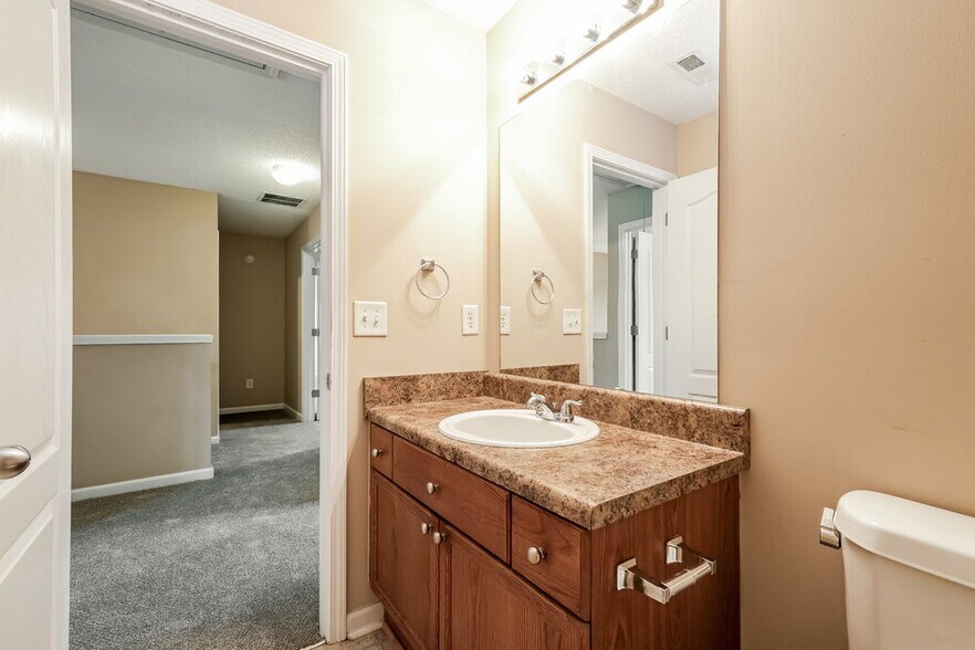Building Photo - 2295 Clonts Ct