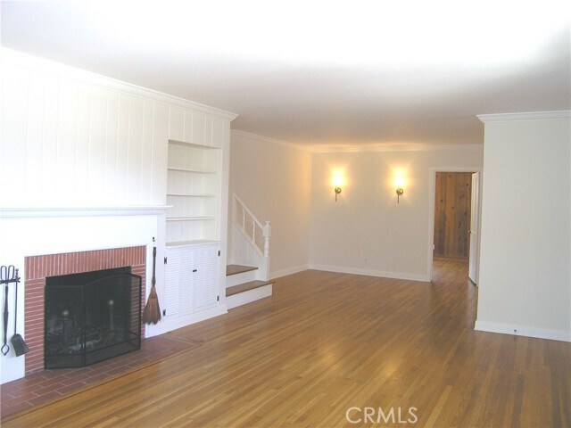 Building Photo - 4128 Vía Picaposte