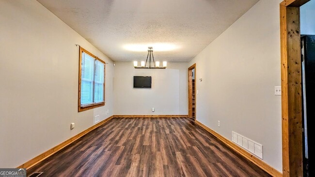 Building Photo - 5030 Strickland Rd