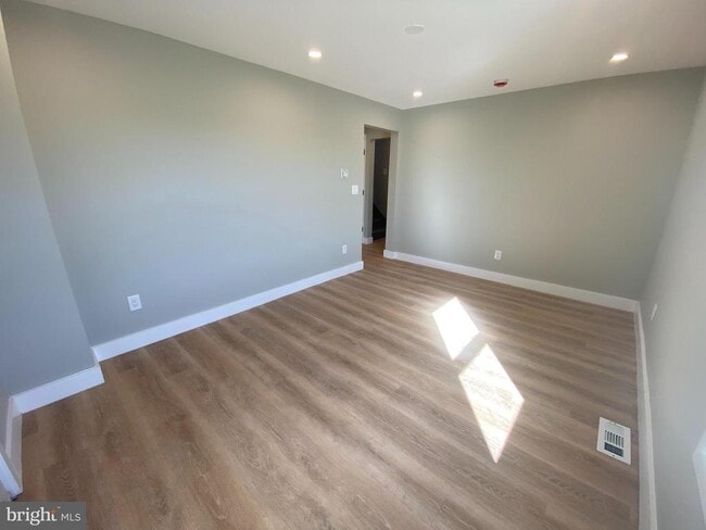 Building Photo - 1104 NJ-77