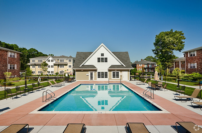 Building Photo - Ridgecrest Village