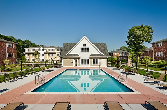Building Photo - Ridgecrest Village
