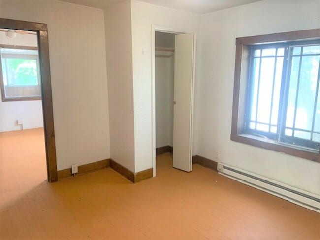 Building Photo - 2 Bedroom/1 bath house in Carlin with garage