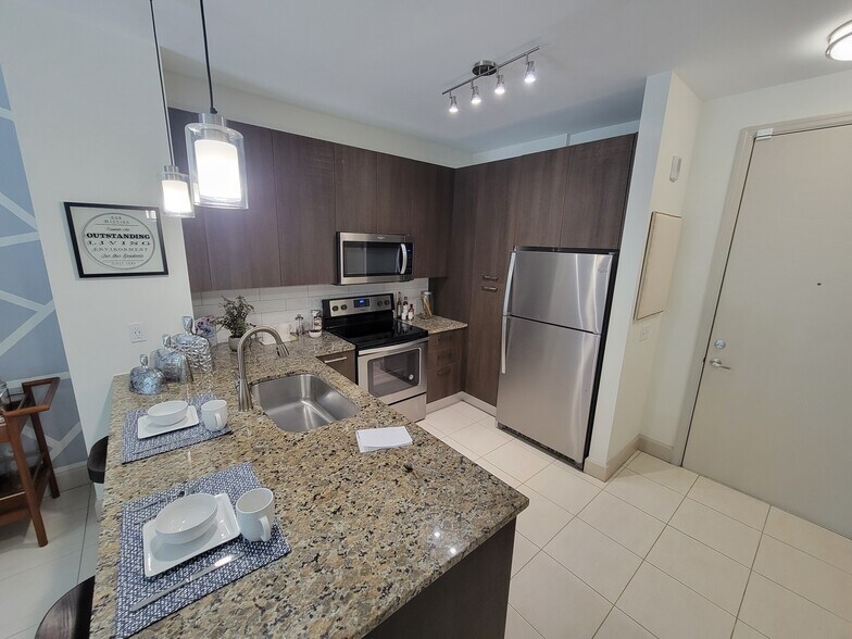 Building Photo - 8286 NW 48th St