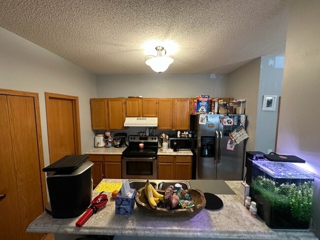 Building Photo - 3639 Vermilion Ct N