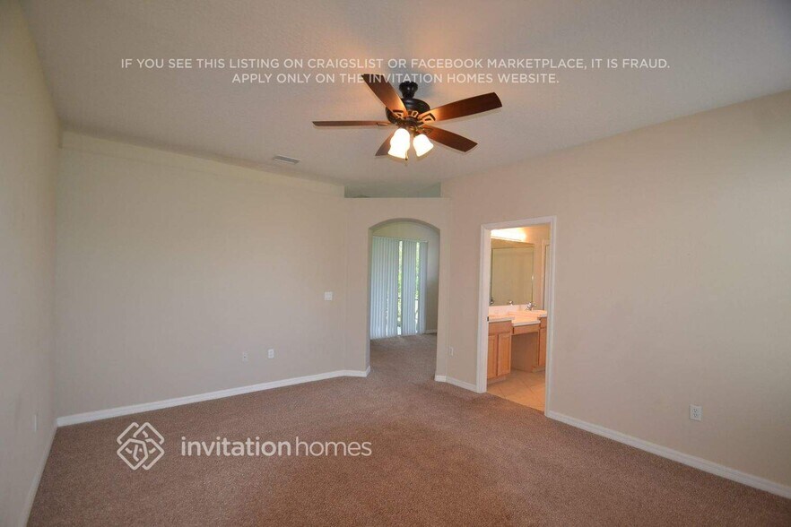 Building Photo - 8819 Haven Harbour Way