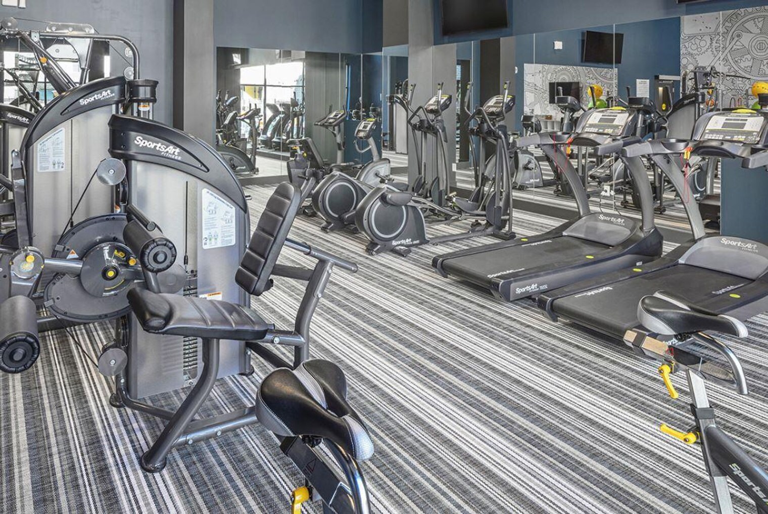 Building Photo - 1075 SW 160th Ave