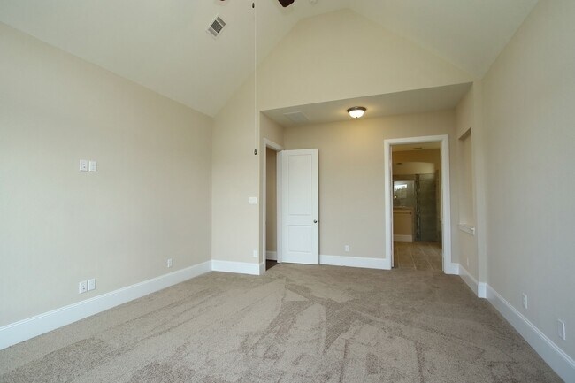 Building Photo - 27018 Cheyenne Crest Ln