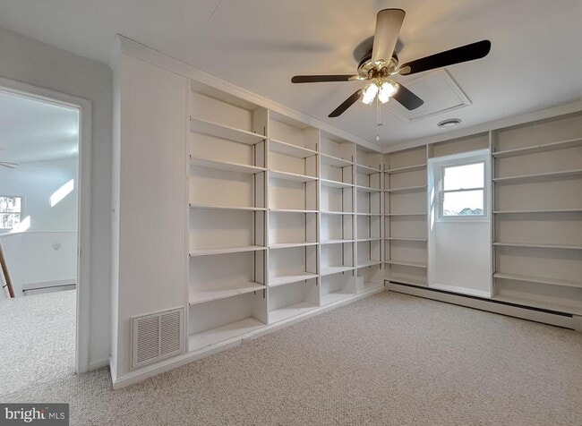 Building Photo - 37117 Moore Rd