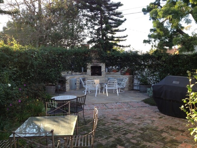 Yard and Fireplace - 10337 Northvale Rd