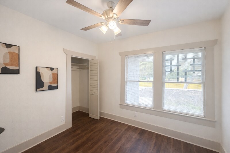 Building Photo - 843 Rigsby Ave