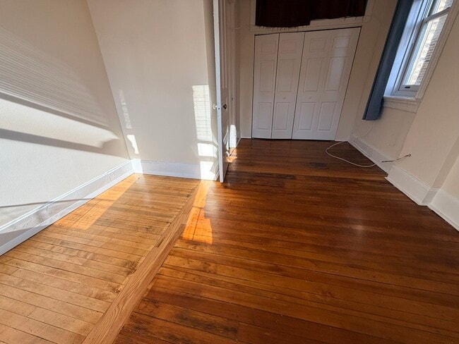 Building Photo - 1801 N Cleveland Ave