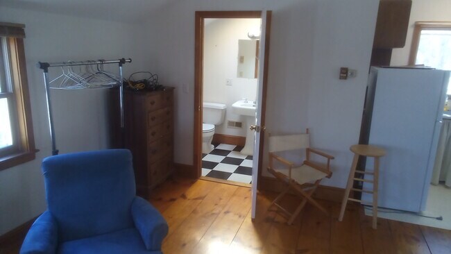 Building Photo - 80 South St