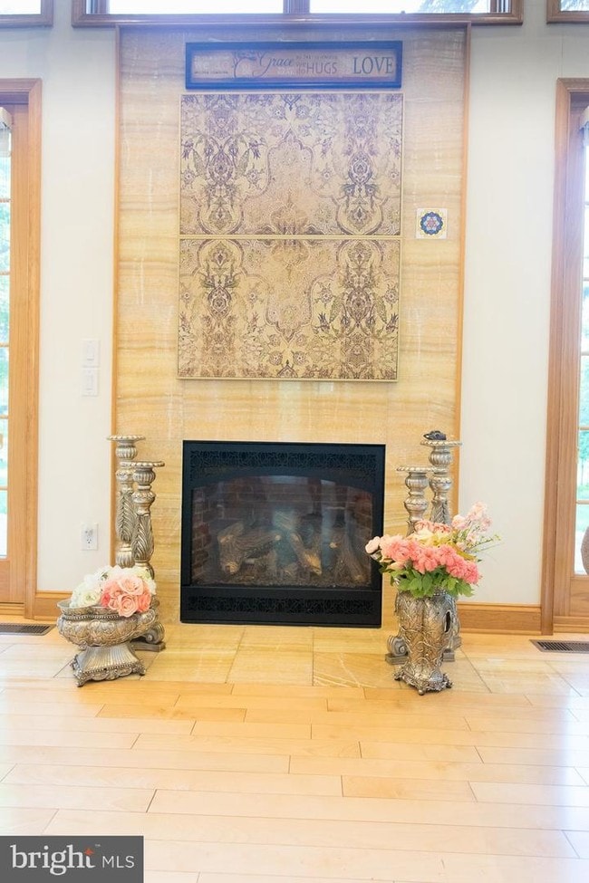 Building Photo - 740 Kresson Rd