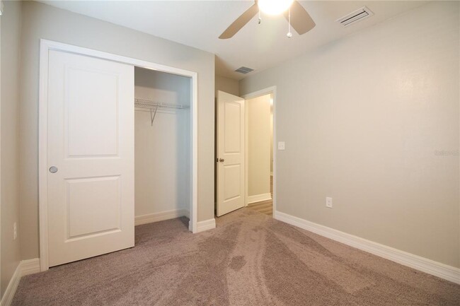 Building Photo - 7109 Cruz Ct