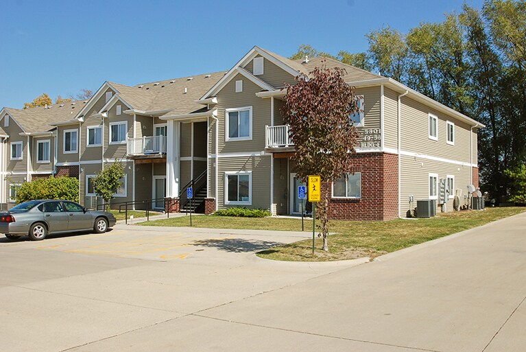 Building Photo - 2323 E Porter Avenue #86