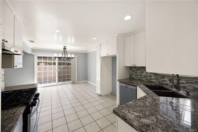 Building Photo - 5091 New Mexico Ln