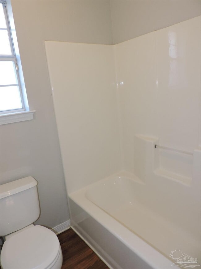 Building Photo - 1897 Gulf Bay Ln