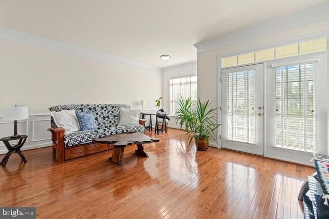 Building Photo - 14160 Catbird Dr