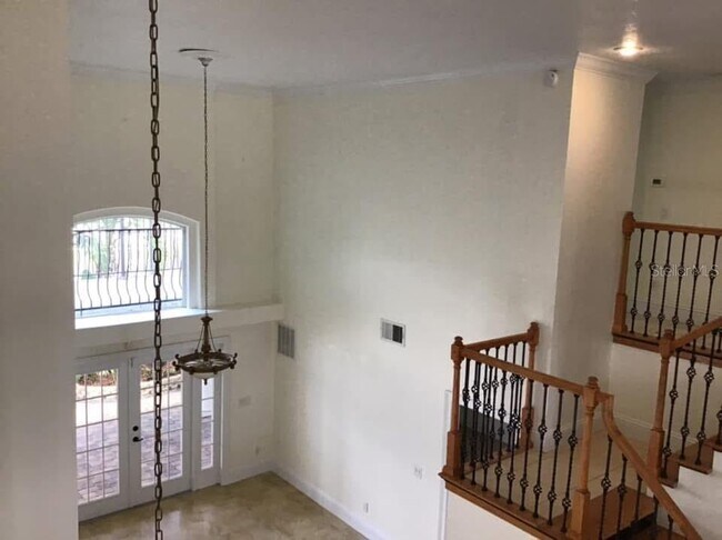 Building Photo - 3291 Brewster Dr