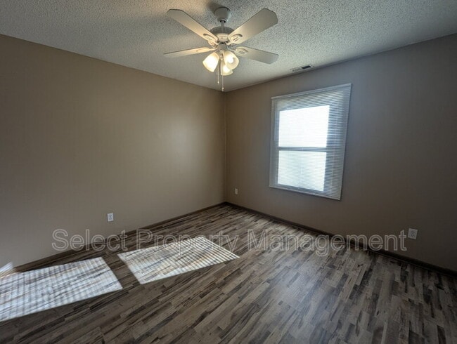 Building Photo - 6117 Arapaho Trail