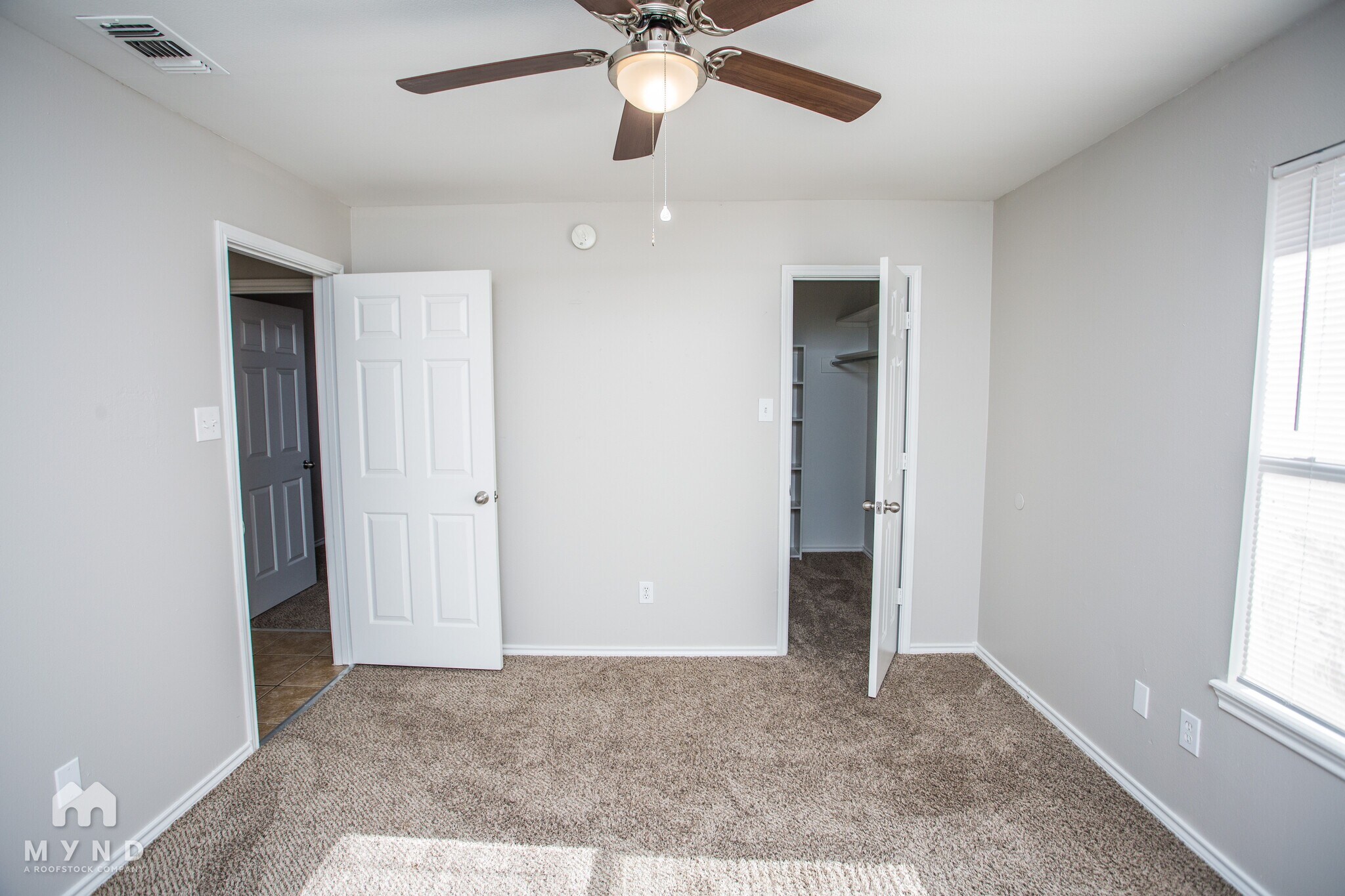 Building Photo - 514 N Brentwood Ave