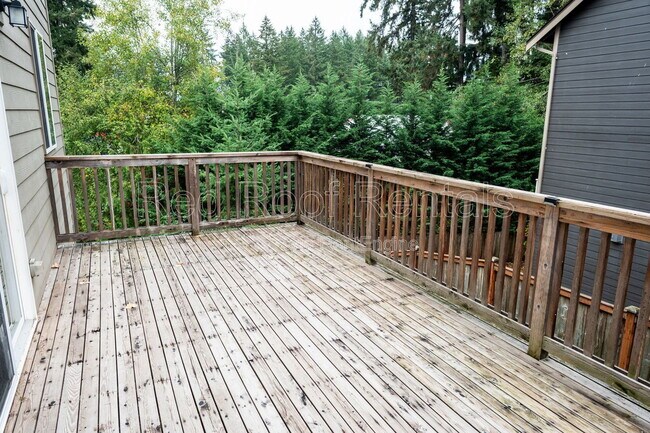 Building Photo - 4014 203rd St Ct E