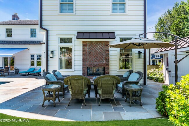 Building Photo - 15 West St