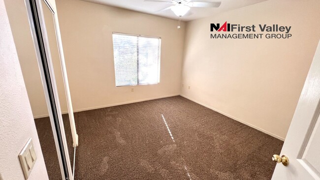 Building Photo - **Move In Special Half off first months re...