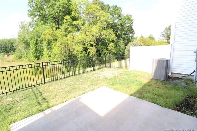 Building Photo - 755 Amarra Dr