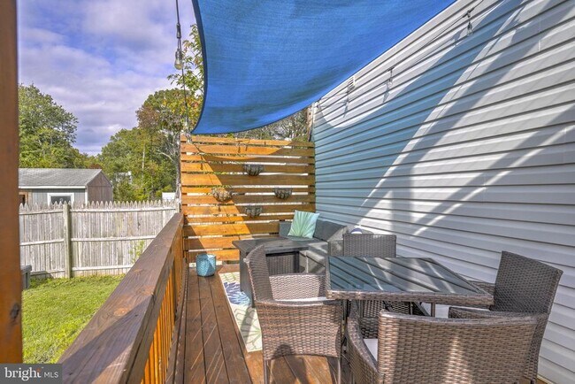 Building Photo - 6032 Melbourne Ave