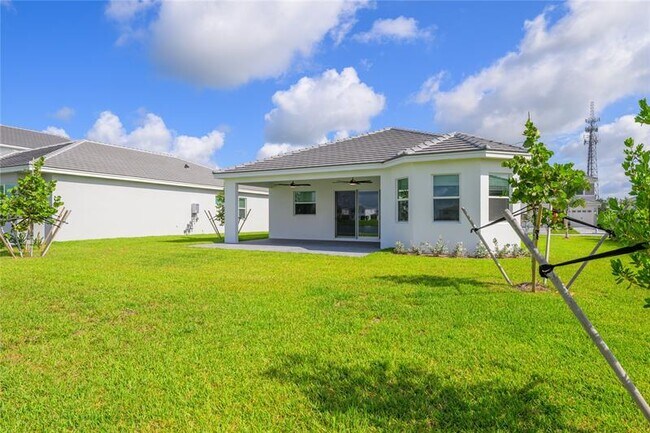 Building Photo - 14040 Spruce Pne Dr