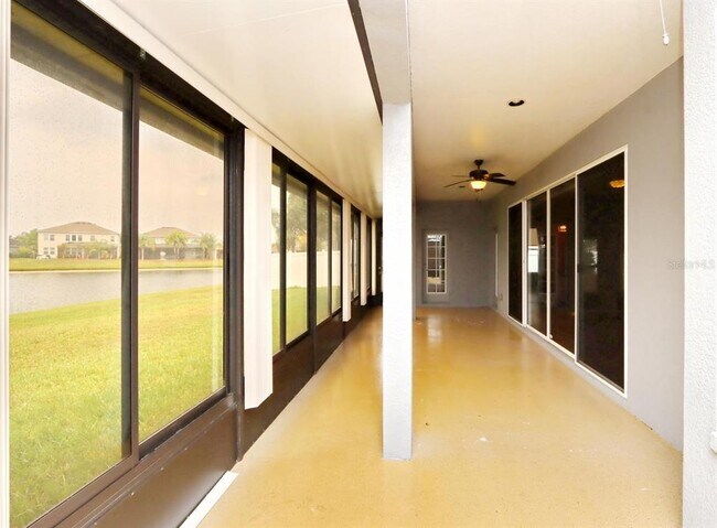 Building Photo - 13714 Artesa Bell Dr