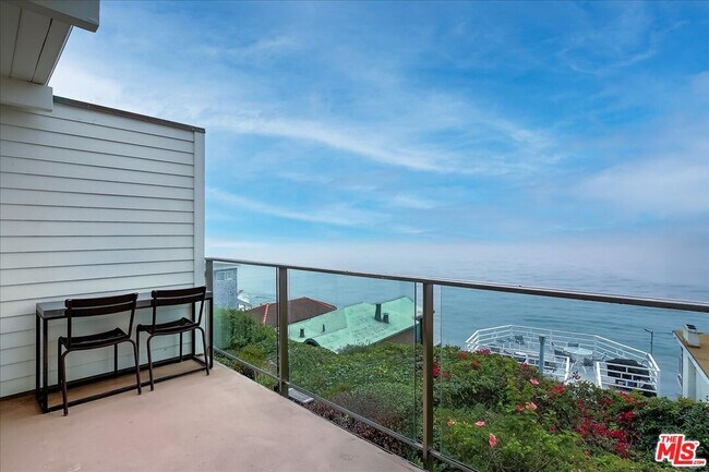 Building Photo - 1500 Miramar Beach