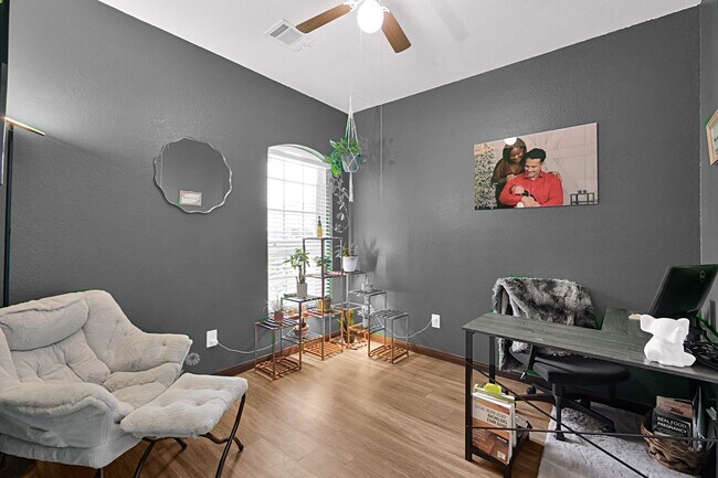 Building Photo - 3554 Paganini Pl