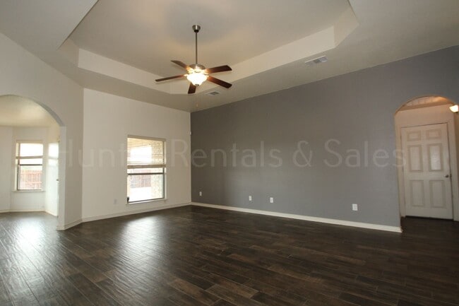 Building Photo - 4 Bedroom in Copperas Cove’s House Creek N...