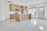 Building Photo - 717 N Grant St