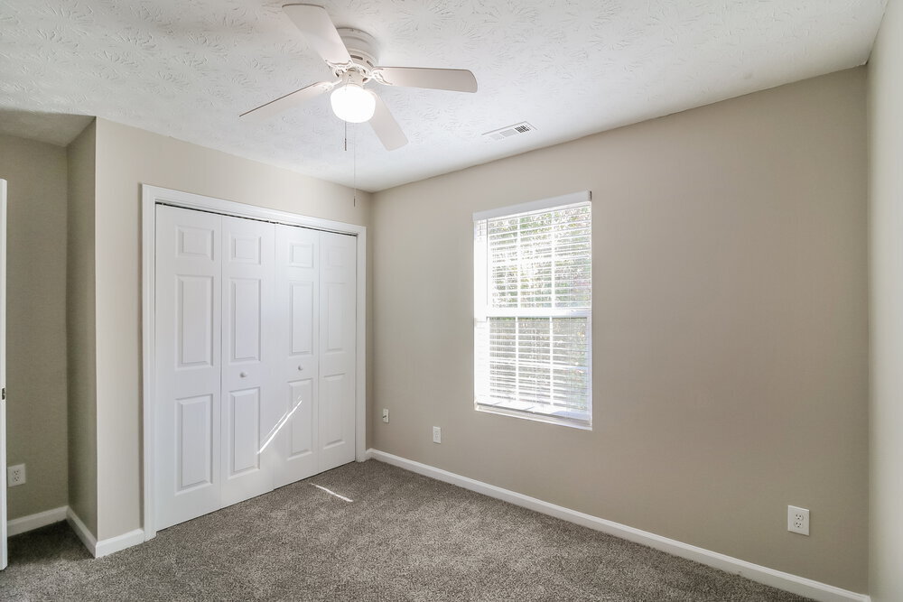 Building Photo - 423 Underwood Ct