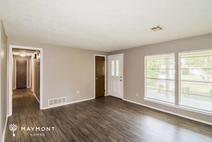 Building Photo - 732 Mimosa Rd