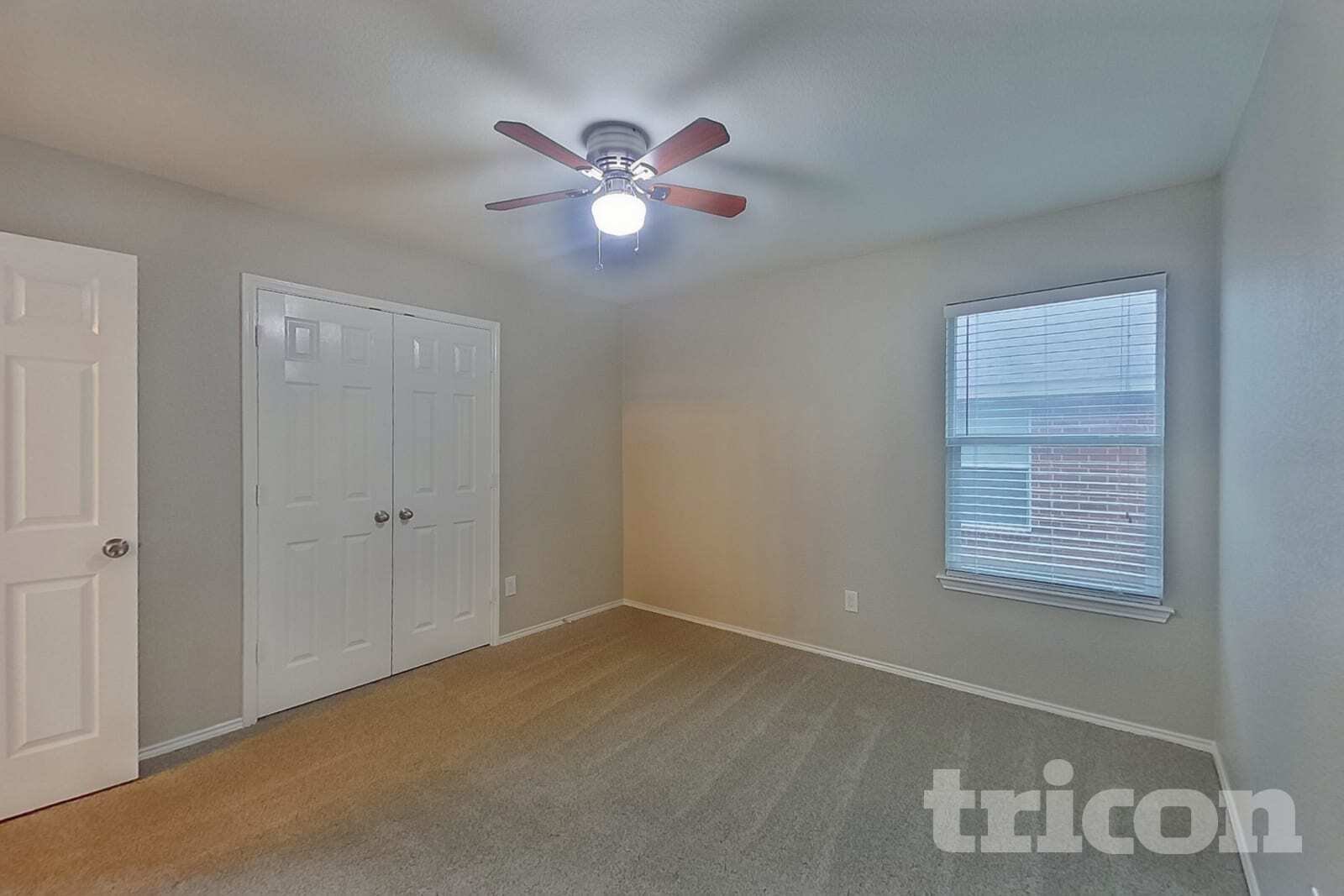 Building Photo - 429 Sandy Creek Dr