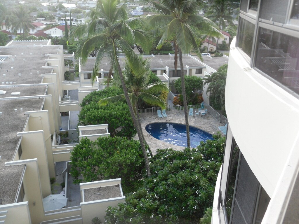 Building Photo - 6770 Hawaii Kai Dr