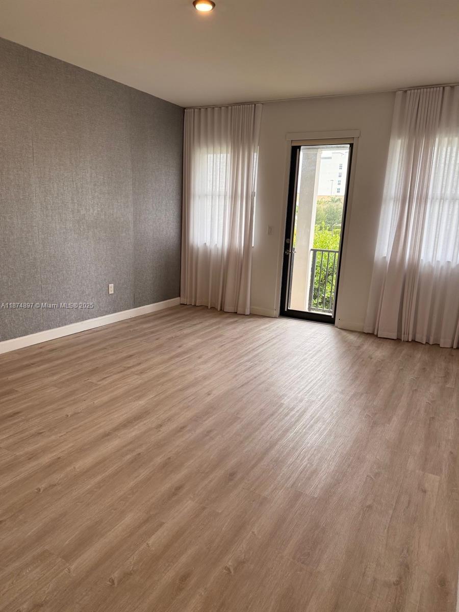 Building Photo - 5980 NW 104th Ct