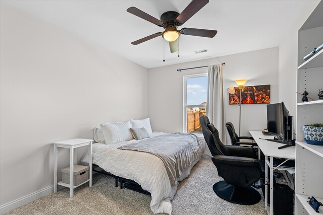 Building Photo - 5909 Serviceberry Terrace