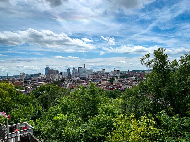 Building Photo - 61 Mulberry St