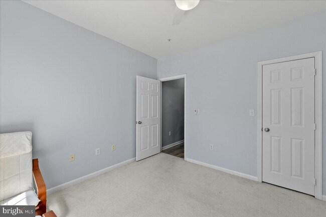 Building Photo - 12100 Garden Grove Cir