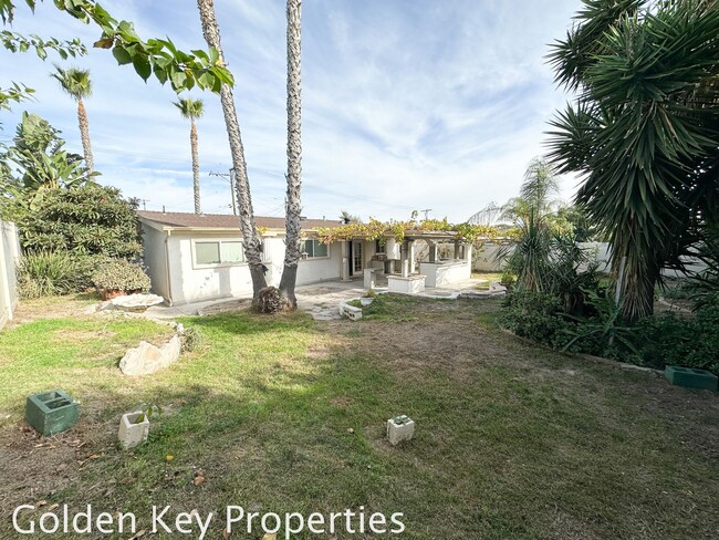 Building Photo - Move-in ready single-level home in Oceanside!