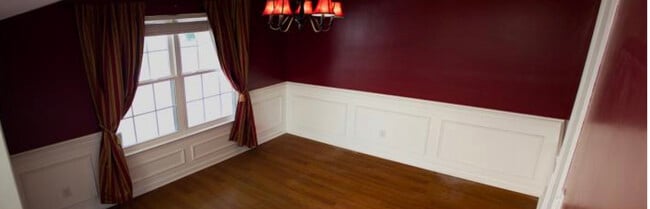 Building Photo - 119 Chalice Way