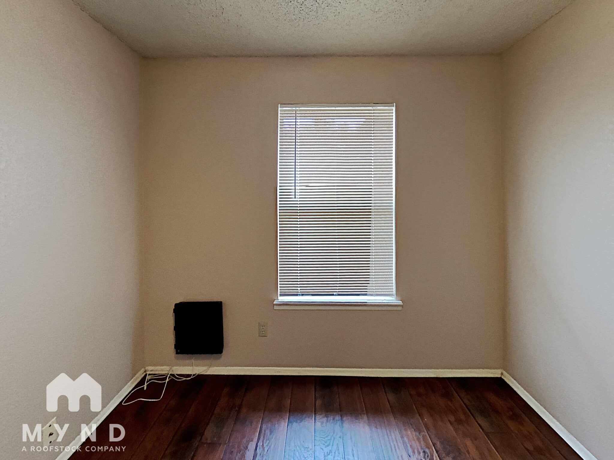 Building Photo - 5515 Brookview Ct